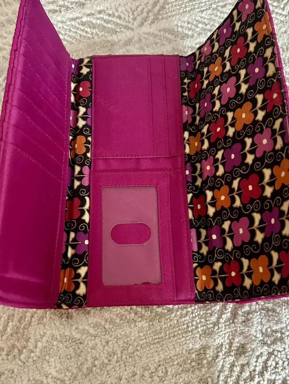 Vera Bradley Women's Pink Quilted Wallet Floral Interior